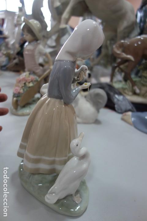 Antig&uuml;edades: Pastorcillo con patos de LLADR&Oacute; ,perfecta - Foto 4