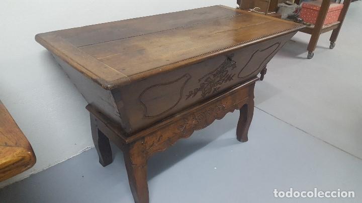 Antig&uuml;edades: Mesa de panadero. - Foto 2