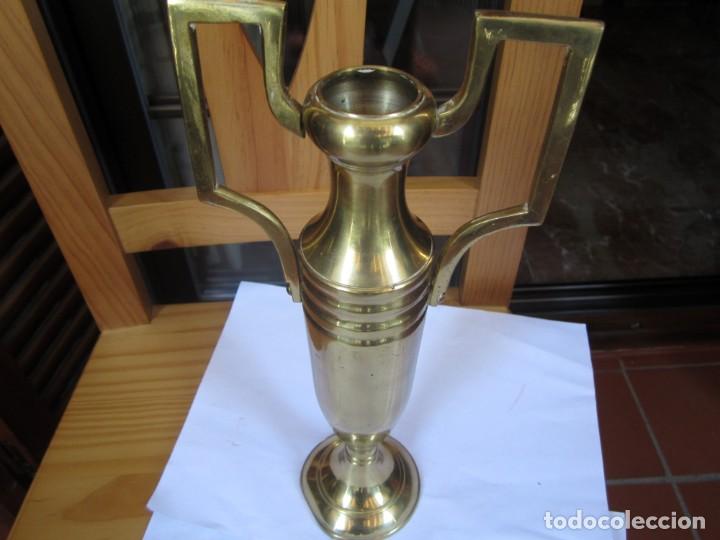 Antiquit&eacute;s: COPA DE BRONCE DORADO MACIZO A&Ntilde;O 1950