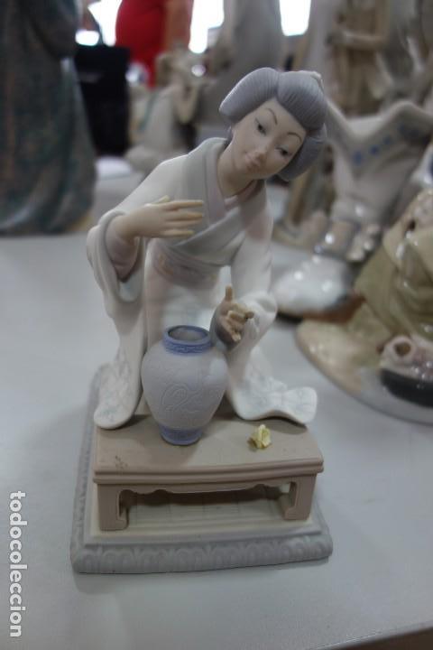 Antig&uuml;edades: Japonesa de LLADR&Oacute; DE LOS A&Ntilde;OS 70 - Foto 1