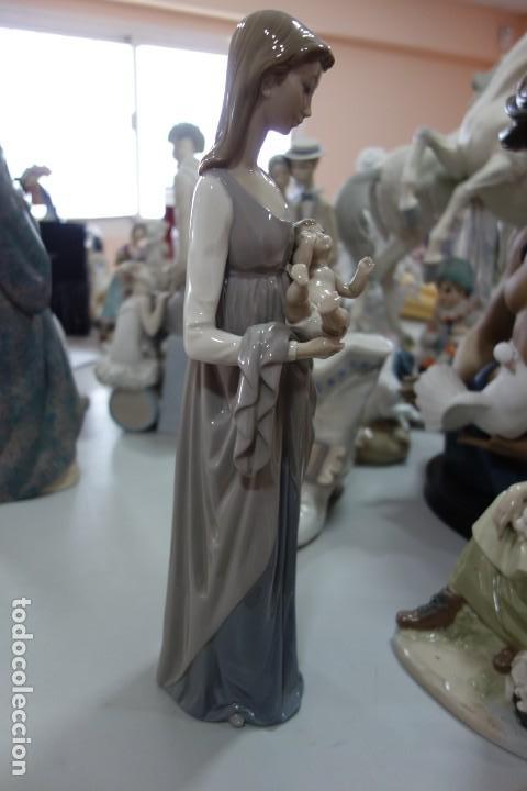 Antig&uuml;edades: Mater amabilis de lladr&oacute;, - Foto 2