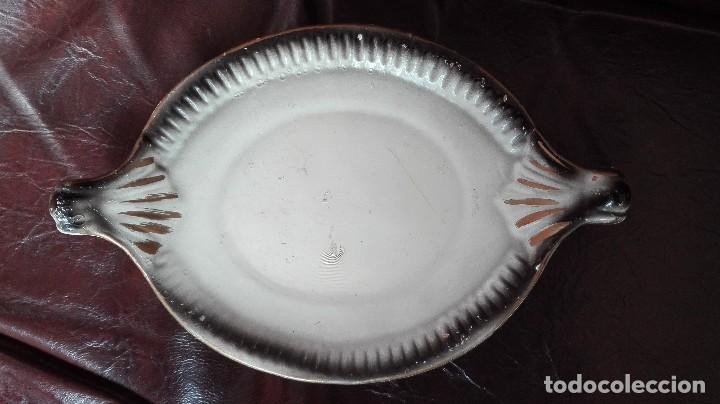 Antig&uuml;edades: Bandeja de cer&aacute;mica - Foto 1