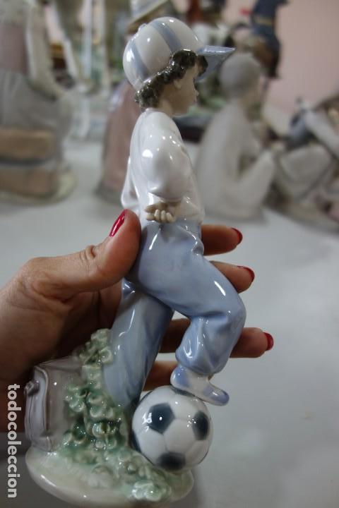 Antig&uuml;edades: Futbolista de LLADRO - Foto 4