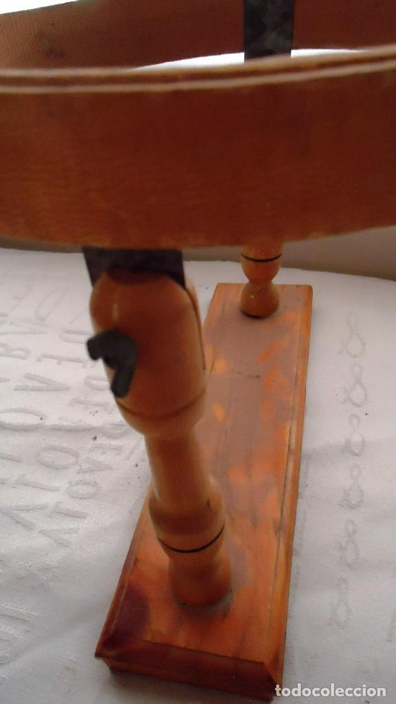 Antigüedades: Antiguo bordador en madera en buen estado. - Foto 6 - 165395830