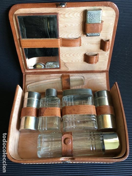 Antiques: ANTIGUO NECESER MASCULINO, CON DIFERENTES ACCESORIOS, EN ESTUCHE DE PIEL