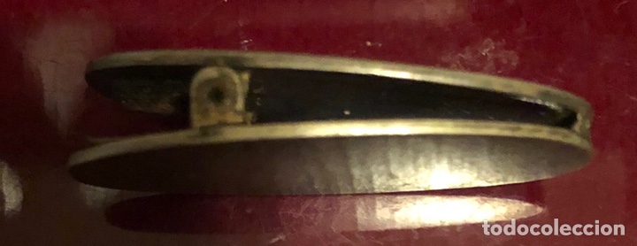 Antig&uuml;edades: Pinza de plata y esmalte - Foto 3