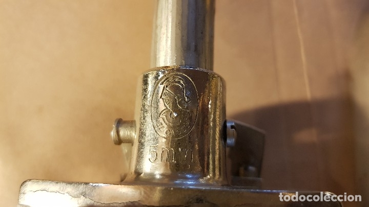 Antig&uuml;edades: Sello y perforador marca El Casco - Foto 2