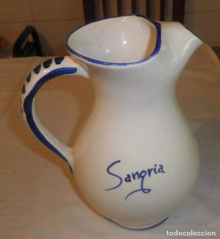 Antig&uuml;edades: jarra de ceramica decorada para sangria - Foto 2