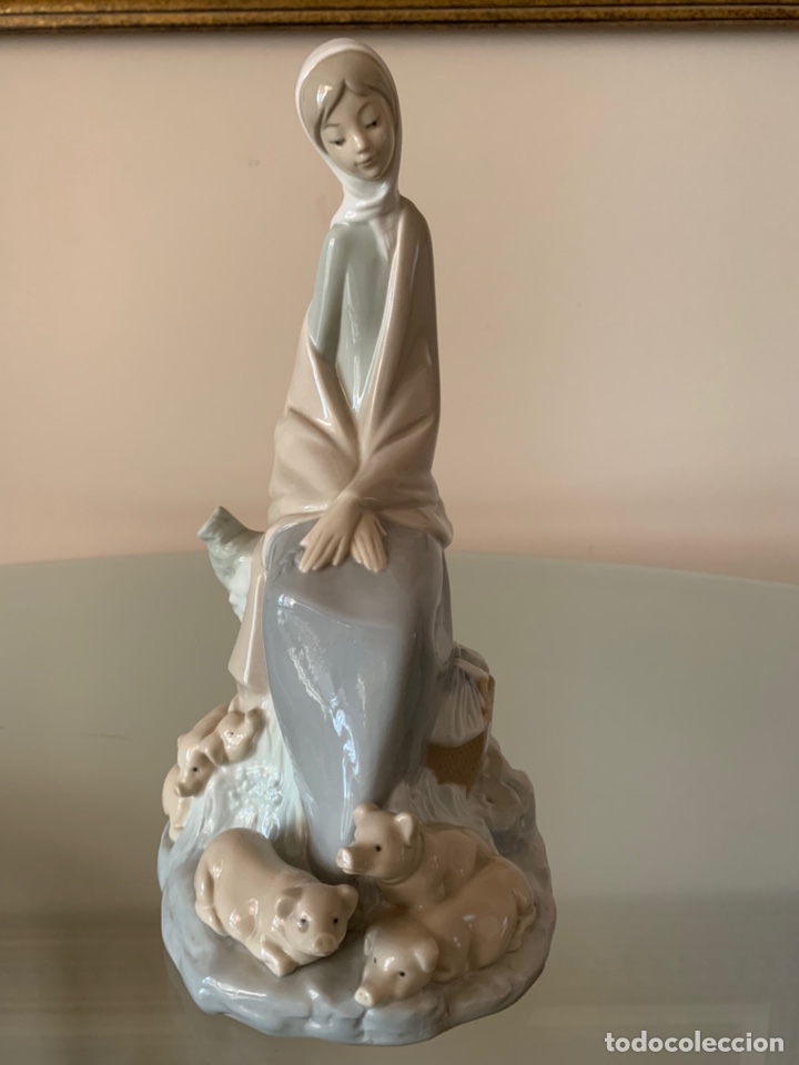 Antig&uuml;edades: Porcelana Nao de Lladr&oacute; - Foto 1