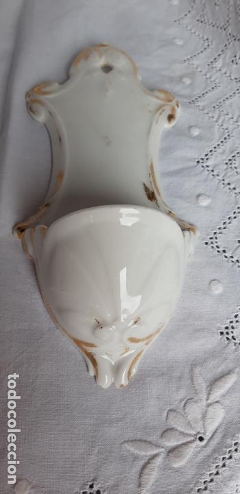 Antig&uuml;edades: Benditera porcelana de Paris XIX - Foto 9