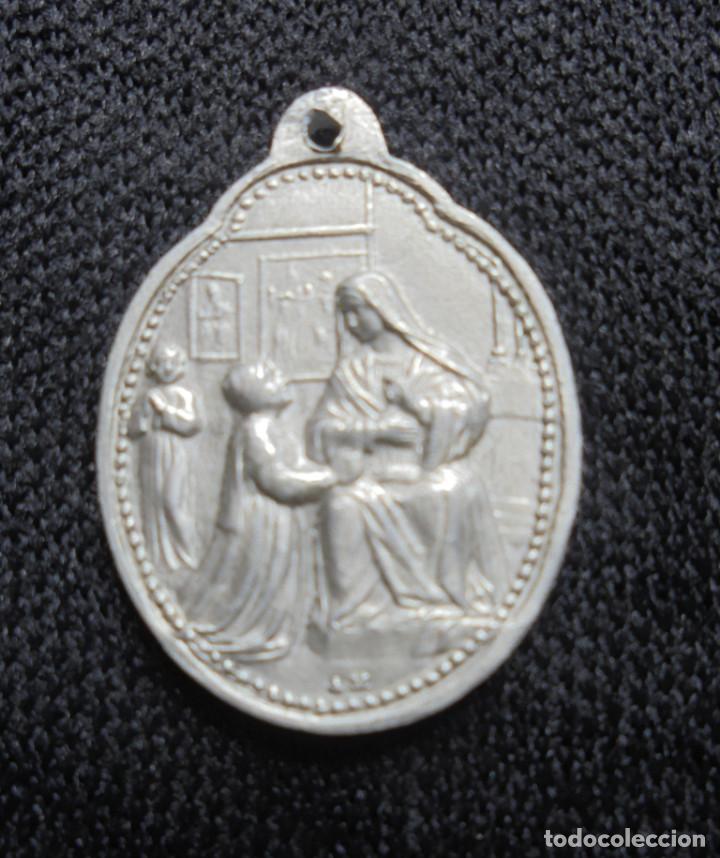 Antig&uuml;edades: Medalla Sancta Catherina Labore - Foto 2