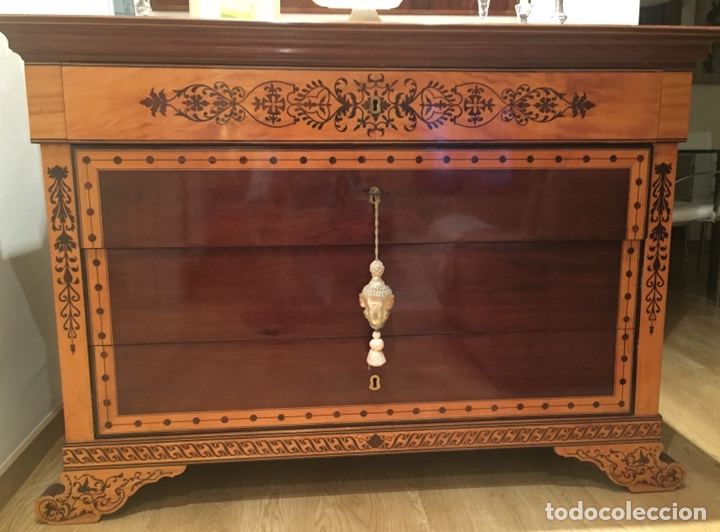 Antig&uuml;edades: COMODA / CANTERANO RESTAURADO - Foto 1