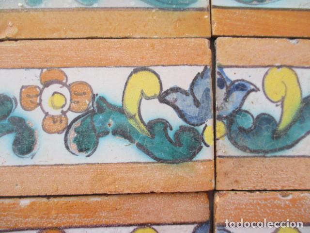 Antig&uuml;edades: Cenefas azulejos pintados - Foto 2