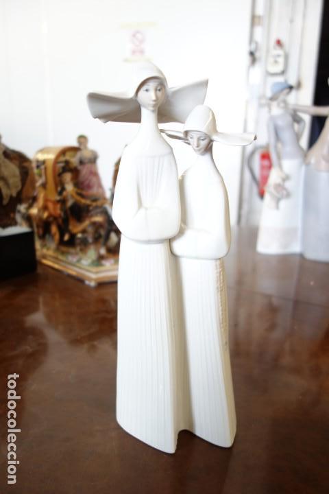 Antig&uuml;edades: Monjas blancas de LLADRO DE LOS A&Ntilde;OS 70 - Foto 1