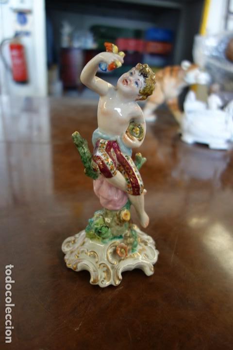 Antig&uuml;edades: Ni&ntilde;o con pajarito y nido. - Foto 1