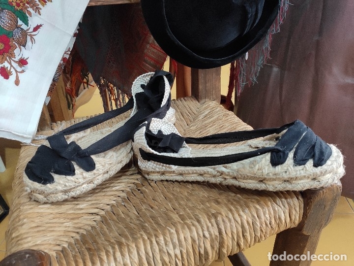 Antig&uuml;edades: Alpargatas tradicionales. - Foto 7
