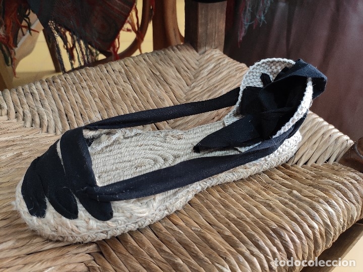 Antig&uuml;edades: Alpargatas tradicionales. - Foto 9