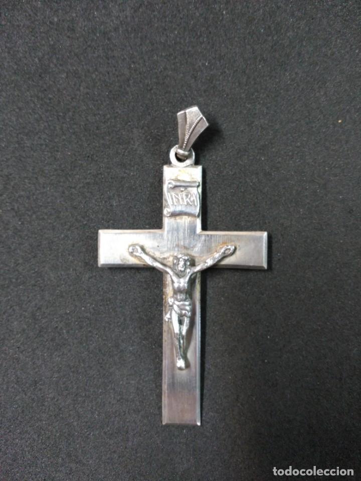 Antig&uuml;edades: CRUZ DE PLATA. COLGANTE - Foto 1