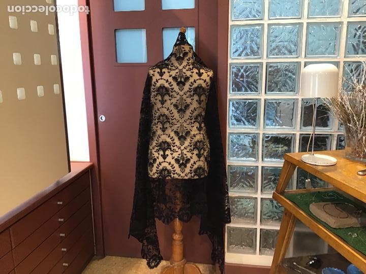 Antig&uuml;edades: MANTILLA S.XIX - Foto 2