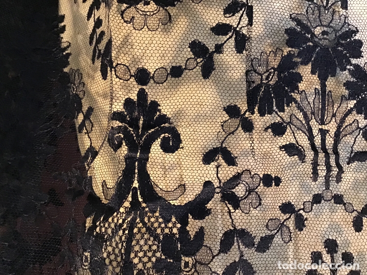 Antig&uuml;edades: MANTILLA S.XIX - Foto 3