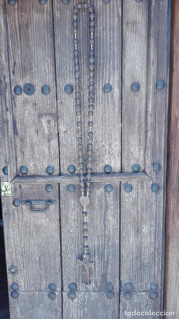Antig&uuml;edades: Rosario de madera grande - Foto 1