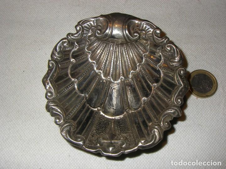 Antig&uuml;edades: Concha de plata contrastada - Foto 1