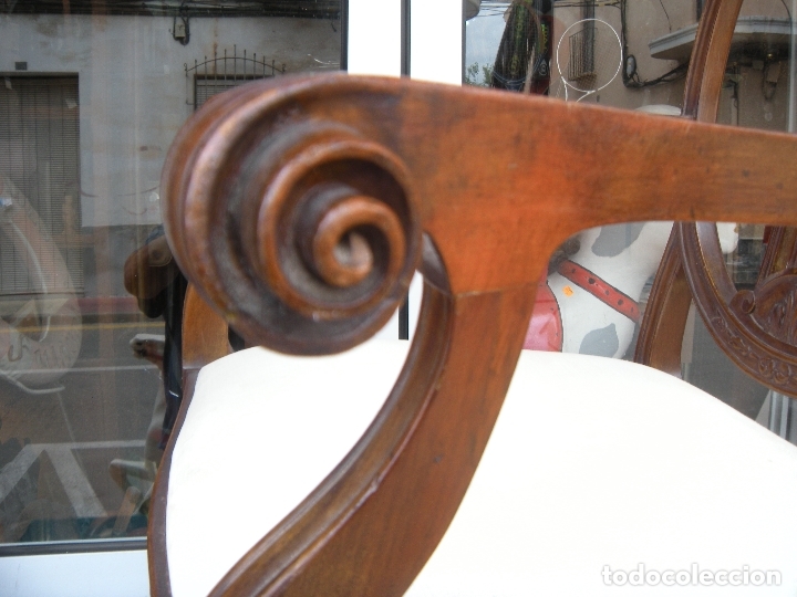 Antig&uuml;edades: SILL&Oacute;N DE CAOBA - Foto 2