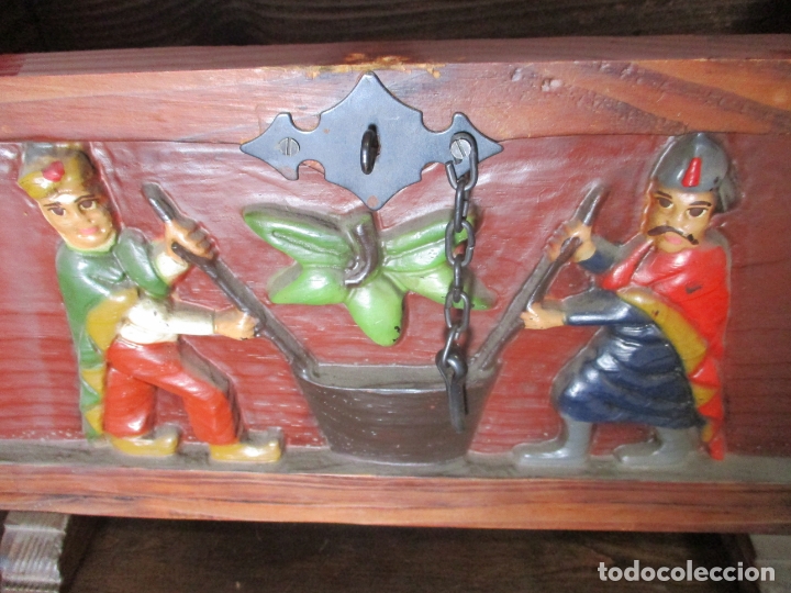 Antig&uuml;edades: Arca peque&ntilde;a tallada - Foto 2