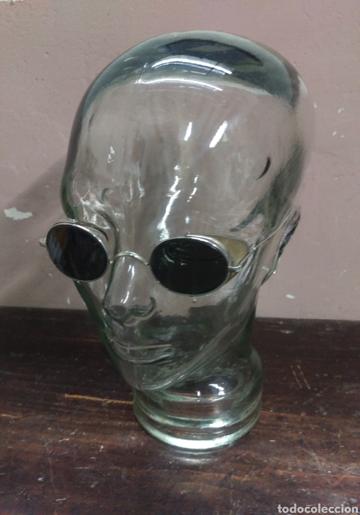Antig&uuml;edades: Antiguas gafas de sol - Foto 1