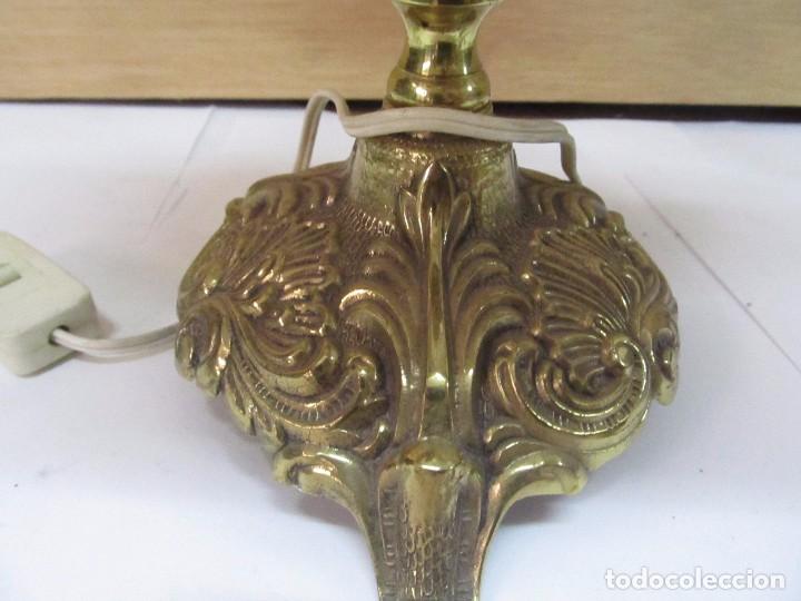Antig&uuml;edades: ELEGANTE L&Aacute;MPARA DE BRONCE, EN FUNCIONAMIENTO - Foto 4
