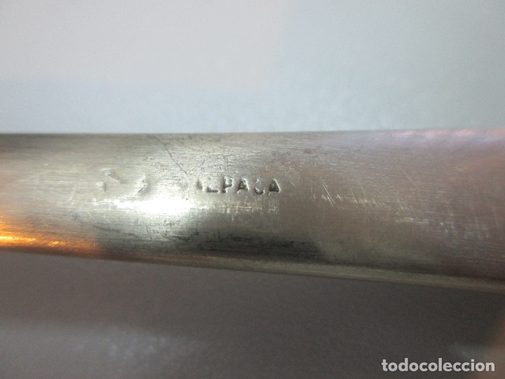 Antig&uuml;edades: CUCHAR&Oacute;N DE ALAPACA, LISO. DE 18 CM. - Foto 2