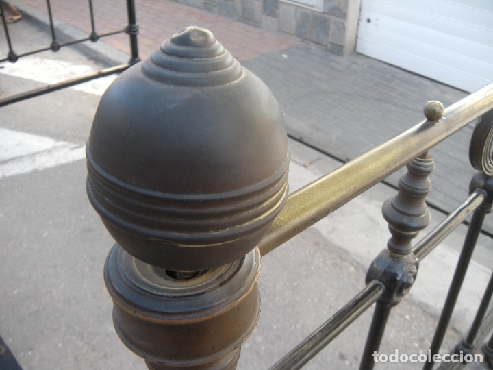 Antig&uuml;edades: CAMA DE HIERRO Y BRONCE - Foto 2