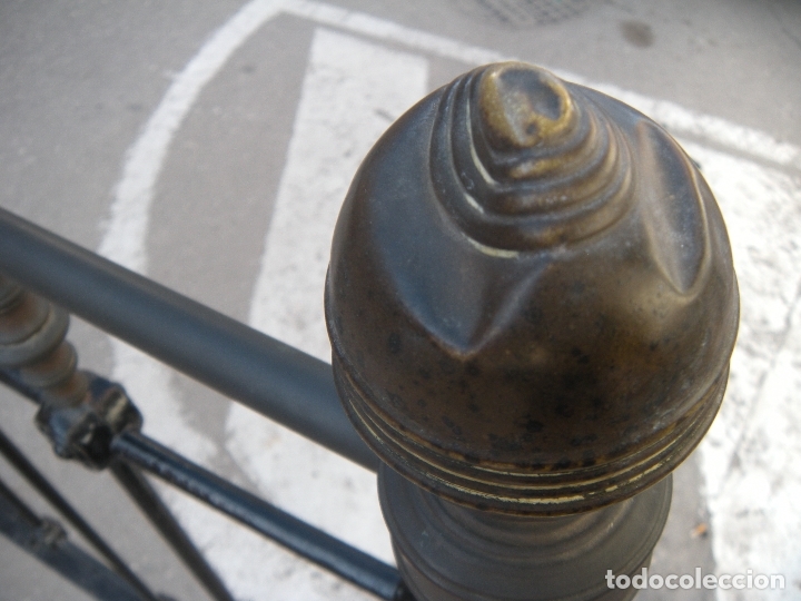Antig&uuml;edades: CAMA DE HIERRO Y BRONCE - Foto 5