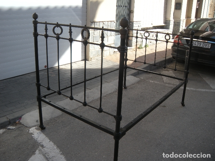 Antig&uuml;edades: CAMA DE HIERRO Y BRONCE - Foto 8