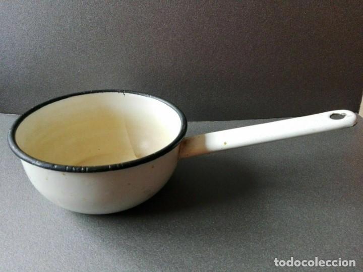 Antig&uuml;edades: Olla esmaltada sovi&eacute;tica vintage, cazuela - Foto 1