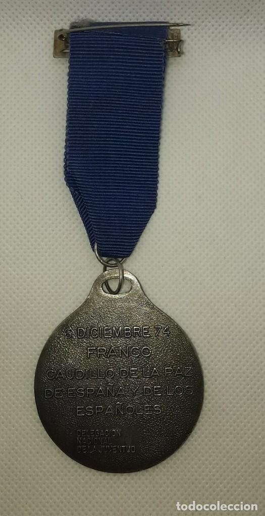 Antig&uuml;edades: MEDALLA DE LA OJE - Foto 2