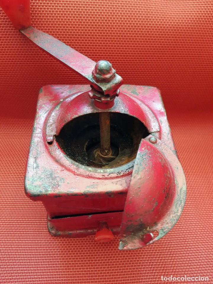 Antig&uuml;edades: ANTIGUO MOLINILLO DE CAFE ELMA - Foto 3