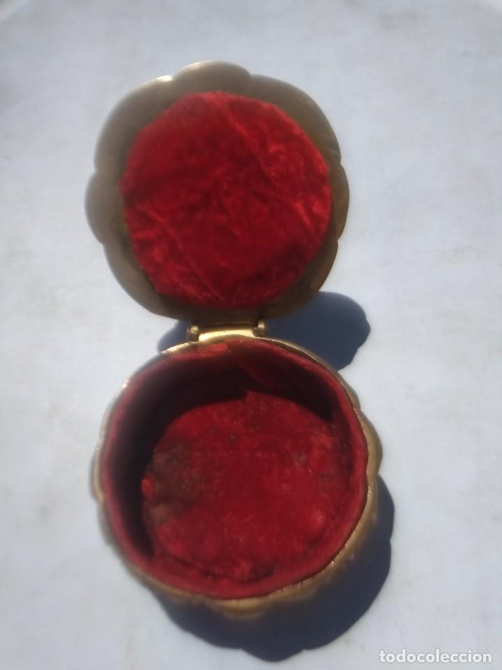 Antig&uuml;edades: Bonito joyero en bronce - Foto 2