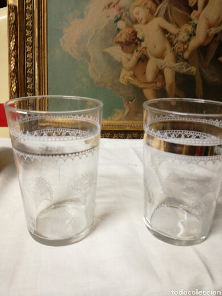 Antig&uuml;edades: Pareja de antiguos vasos - Foto 1