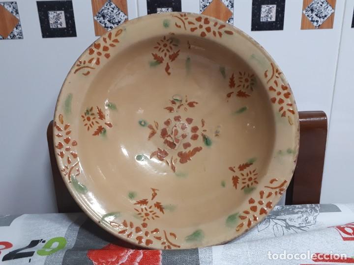 Antig&uuml;edades: antigua fuente la bisbal - Foto 1