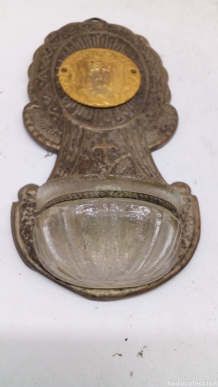 Antig&uuml;edades: Benditera metalica antigua - Foto 2