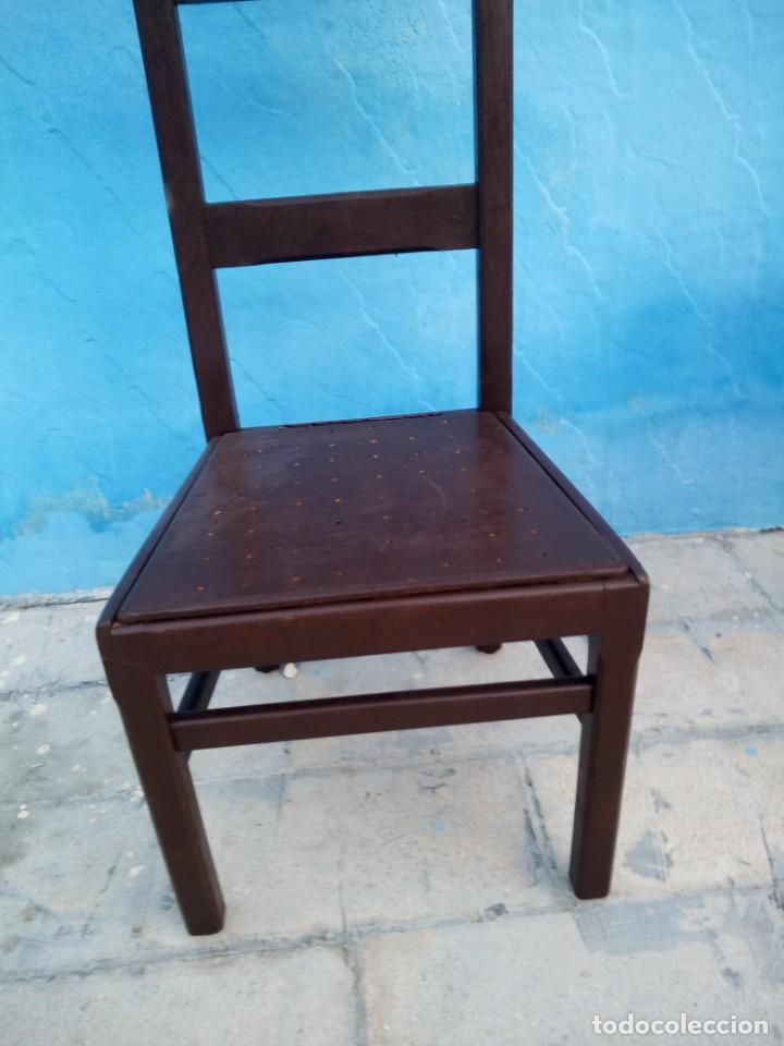 Antig&uuml;edades: Antiguo reclinatorio . - Foto 1