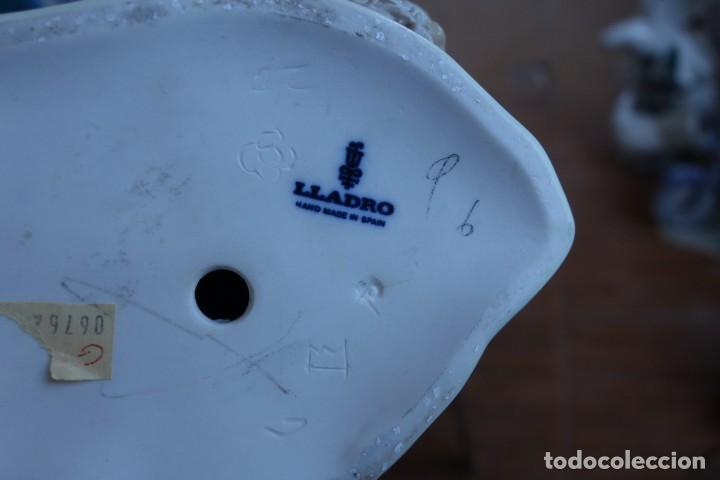 Antig&uuml;edades: Vendedor de pescado de LLADR&Oacute; , perfecta - Foto 6