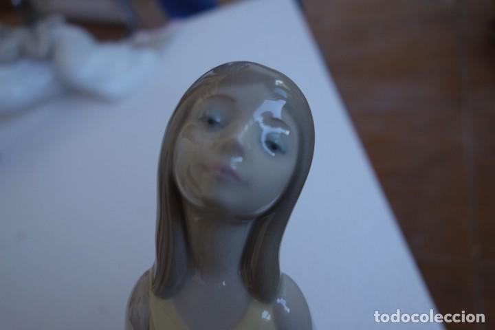 Antig&uuml;edades: FIGURA DE PORCELANA DE LLADR&Oacute;. - Foto 5