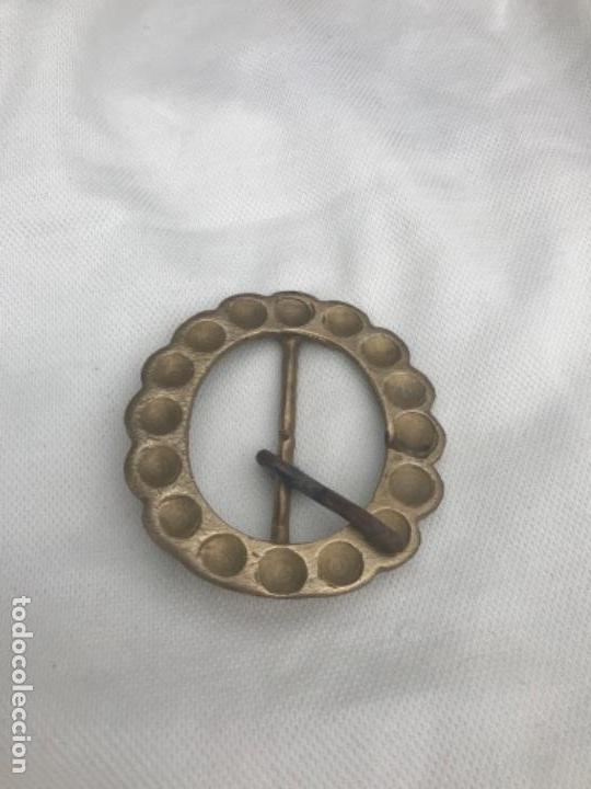 Antig&uuml;edades: Hebilla metal, - Foto 1