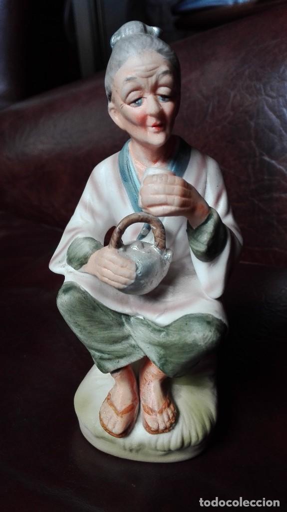 Antig&uuml;edades: Biscuit mujer vieja japonesa - Foto 1