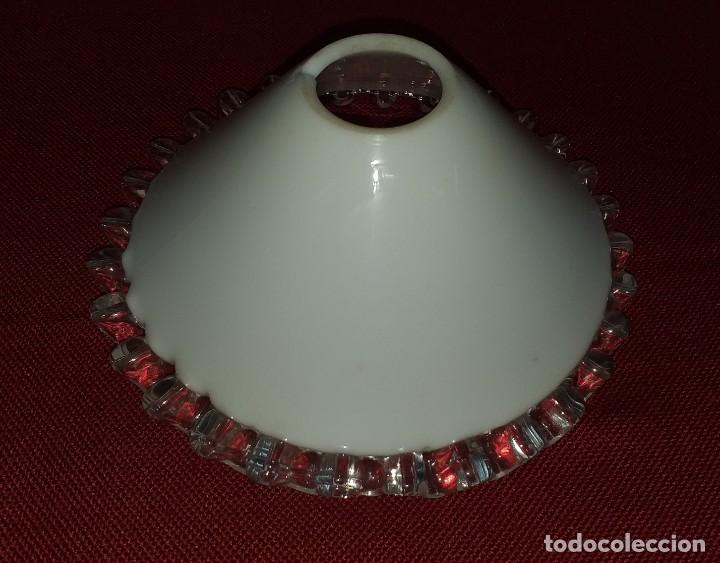 Antig&uuml;edades: TULIPA DE OPALINA PRINCIPIOS SIGLO XX - Foto 2