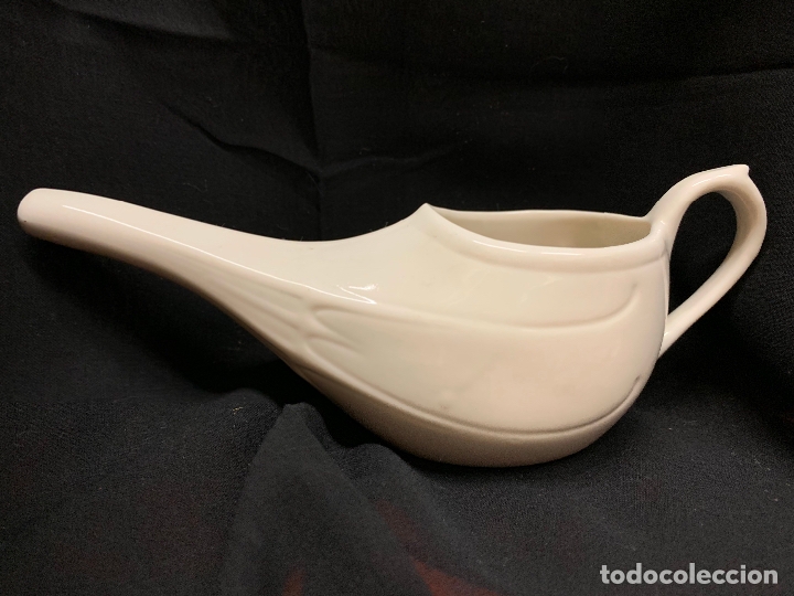 Antiquit&auml;ten: Precioso pistachero a&ntilde;os 50, muy buen estado. Mide unos 19cms de largo