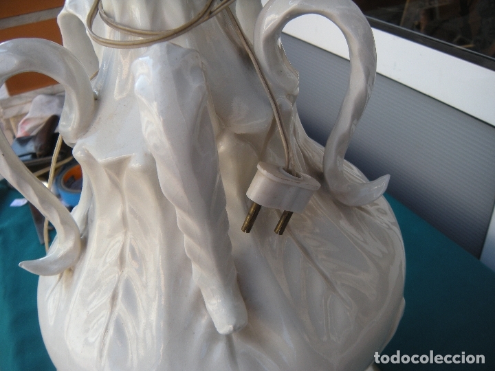 Antig&uuml;edades: L&Aacute;MPARA DE MANISES BLANCA - Foto 6