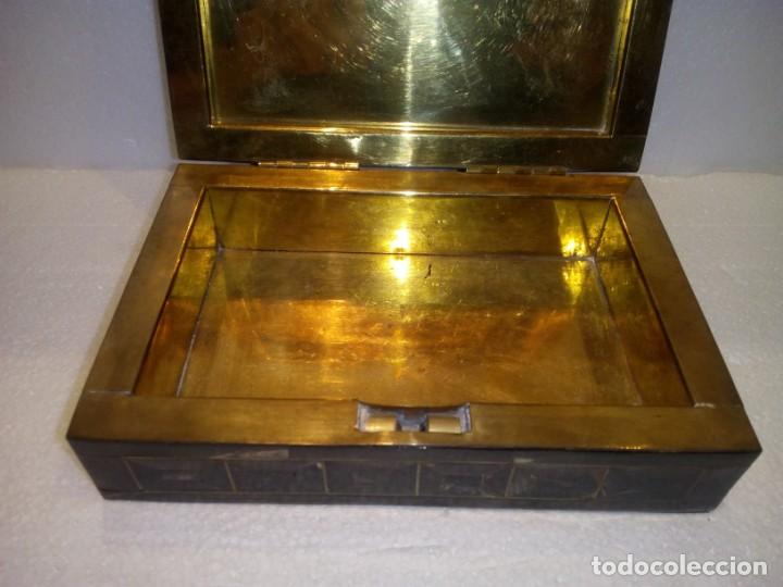 Antig&uuml;edades: Caja en asta de b&uacute;falo y lat&oacute;n - Foto 6
